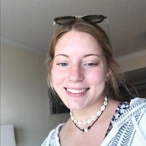 Meet your Posher, Alysa